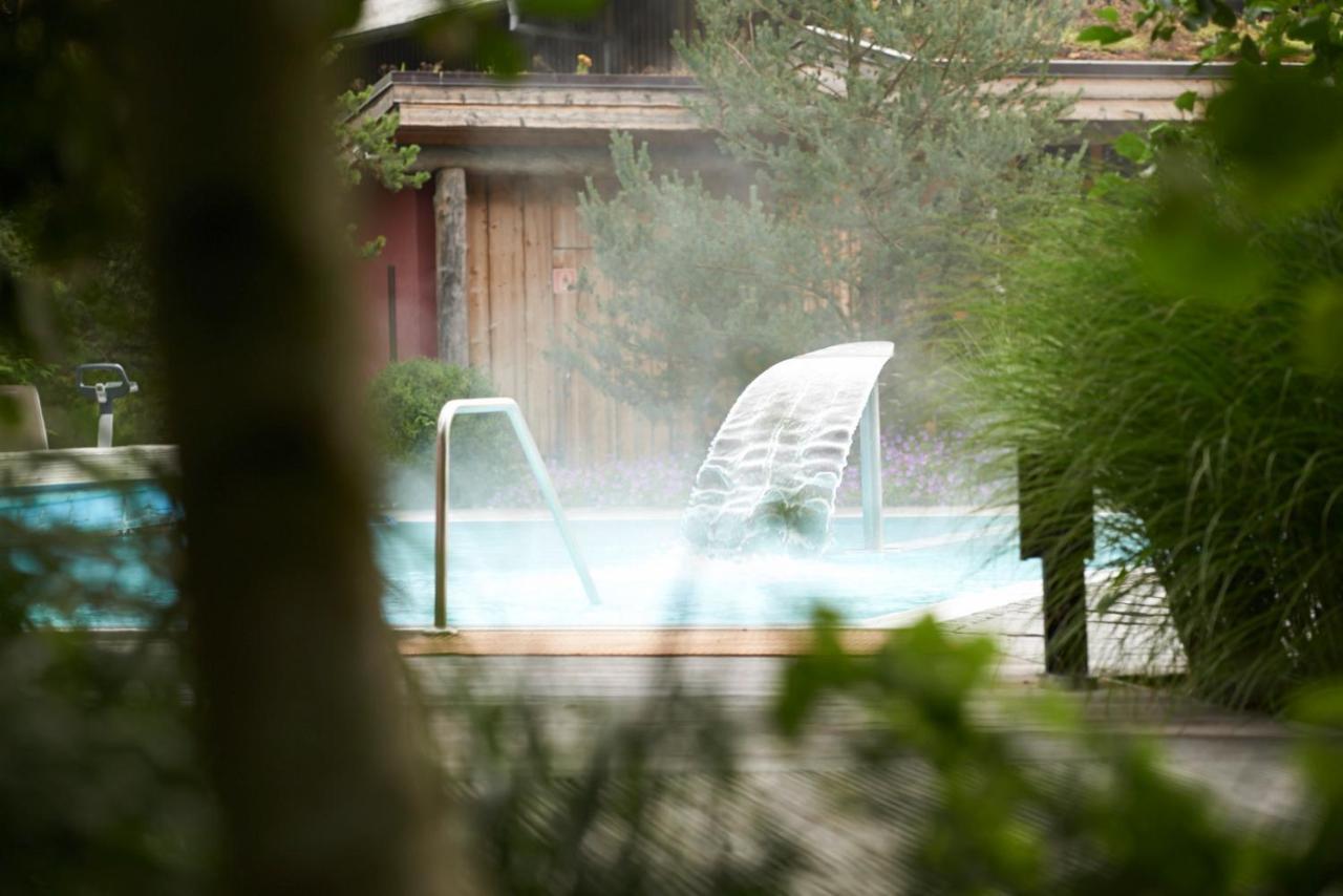Hotel Bora Hotsparesort Radolfzell am Bodensee Exterior foto